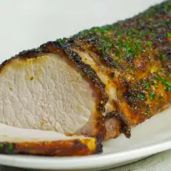 Przyprawy do schabu: jak zrobić go soczystym i aromatycznym?