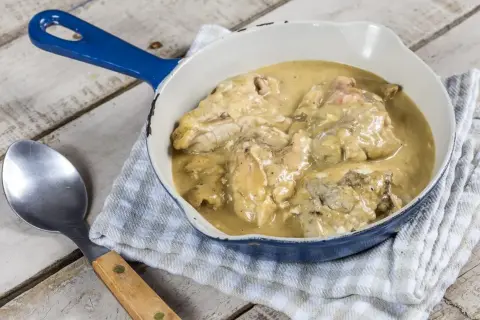 Idealny sos z królika? Poznaj przepis i triki szefa!