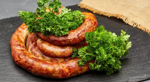 Kiełbasa drobiowa: Zdrowa? Jak wybrać, zrobić i nie wysuszyć!