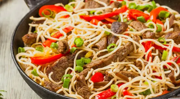 Wołowina po chińsku: Miękka i soczysta jak z restauracji!