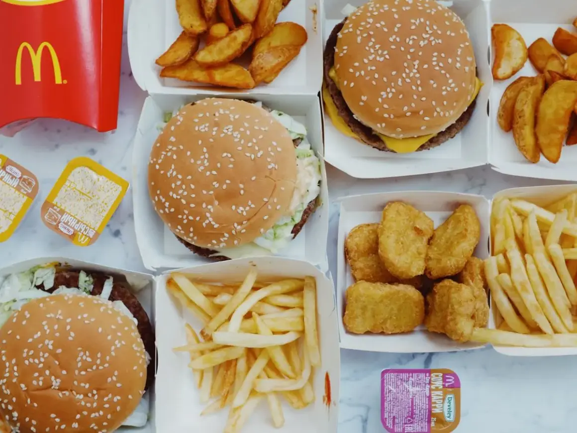 Sos słodko-kwaśny McDonald's: Odtwórz idealny smak w domu!